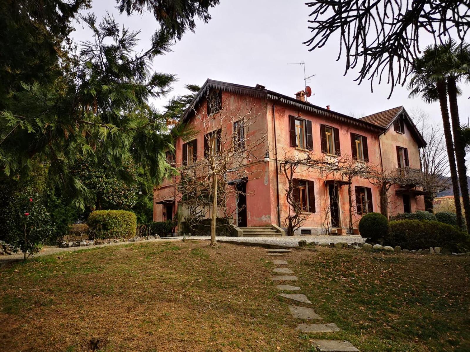 Casa Della Gioia Villa Castelveccana Екстериор снимка
